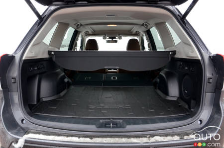 2020 Subaru Forester, trunk